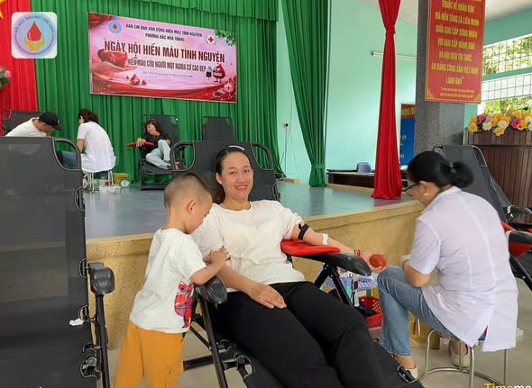 Những giọt hồng nhân ái lan tỏa từ Bắc Nha Trang.